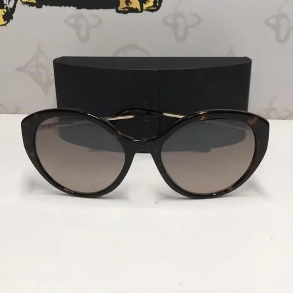✨ New Authentic Prada SPR 18X 2AU-4P0 Women’s Sunglasses – Havana with Silver Mi